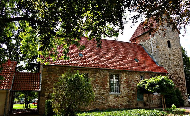 Kniestedter Kirche
