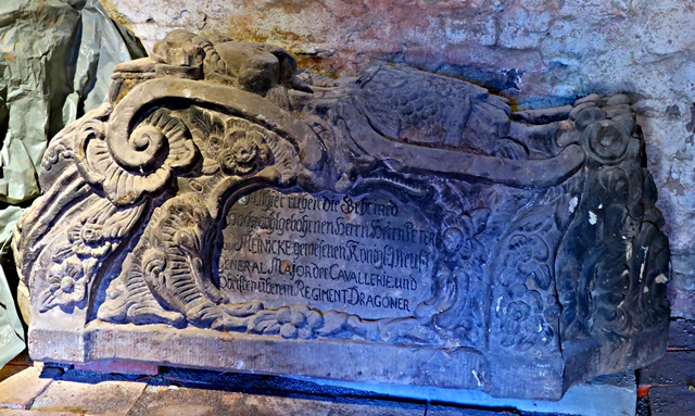 Sarkophage im Kloster Ilsenburg