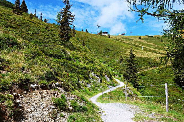 Auf dem Panoramaweg zum Joel