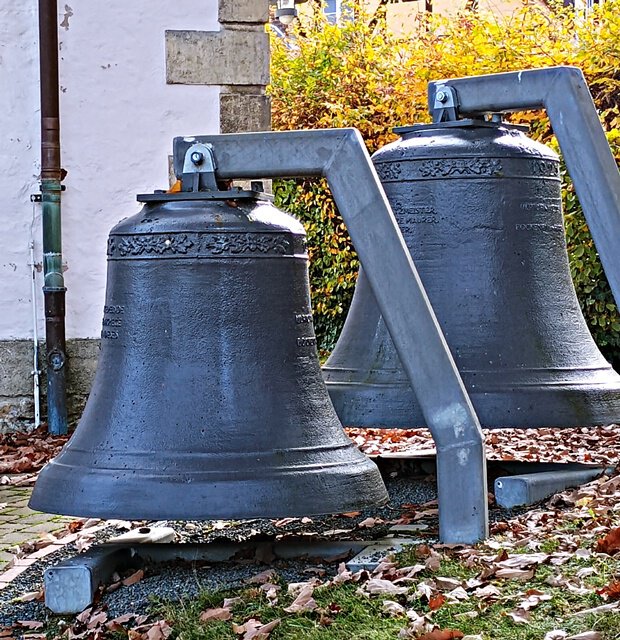 Glocken an der St. Martins Kirche in Brunkensen
