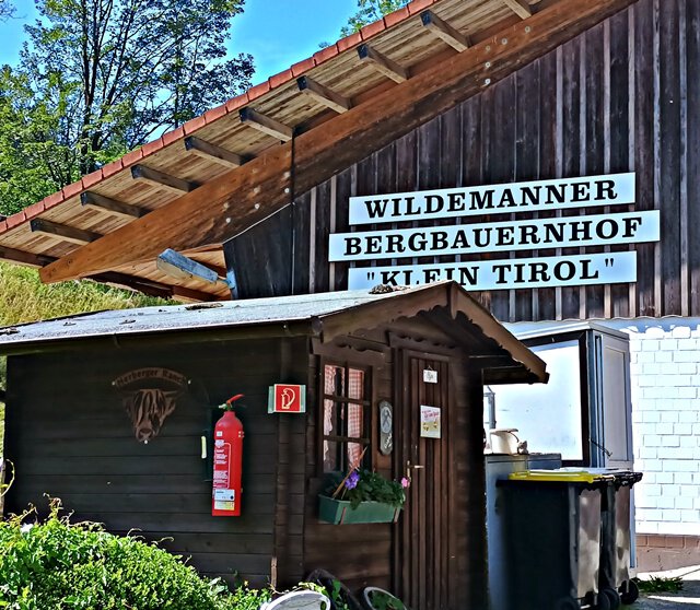 Der Bergbauernhof "Klein Tirol" mit Café