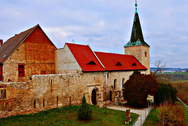Die Klosterkirche von Zscheiplitz
