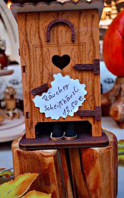 Räucher-Scheißhäusl