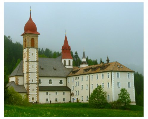 Maria Weissenstein im Eggental
