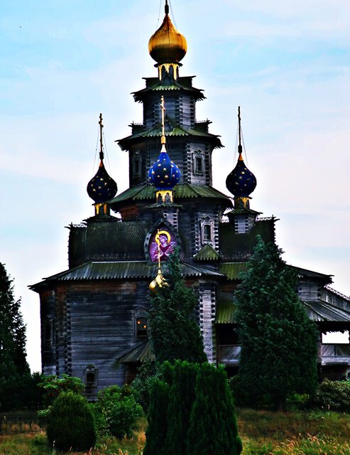 Russische Holzkirche