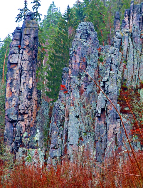 Loket und Hans-Heiling-Felsen