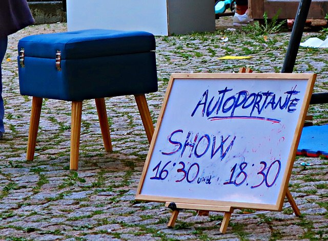 Compagnia Autoportante