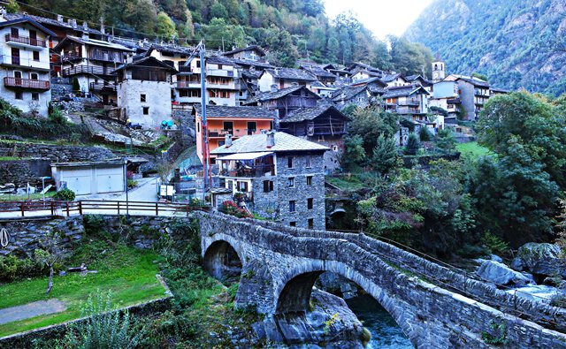 Pontboset: Ausgangspunkt der ersten Wanderung