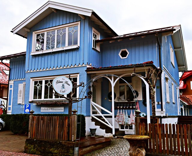 Blaues Haus in Oberstaufen