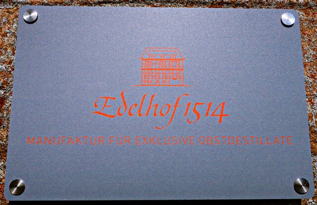 Plötzlich stehen wir am Edelhof