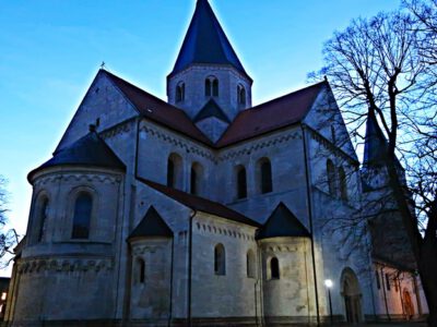 Hike around the Imperial Cathedral of Königslutter